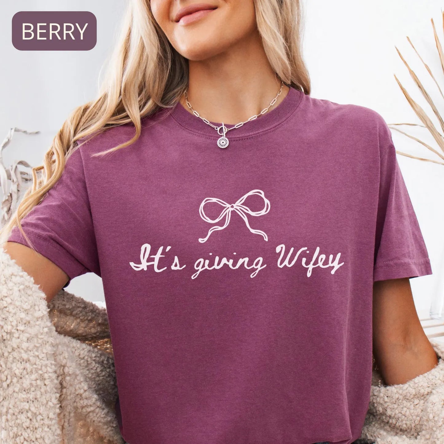 Comfort Colors It's Giving Wifey Shirt – Bride To Be Wedding Tee, Bachelorette Bridal Shower Gift