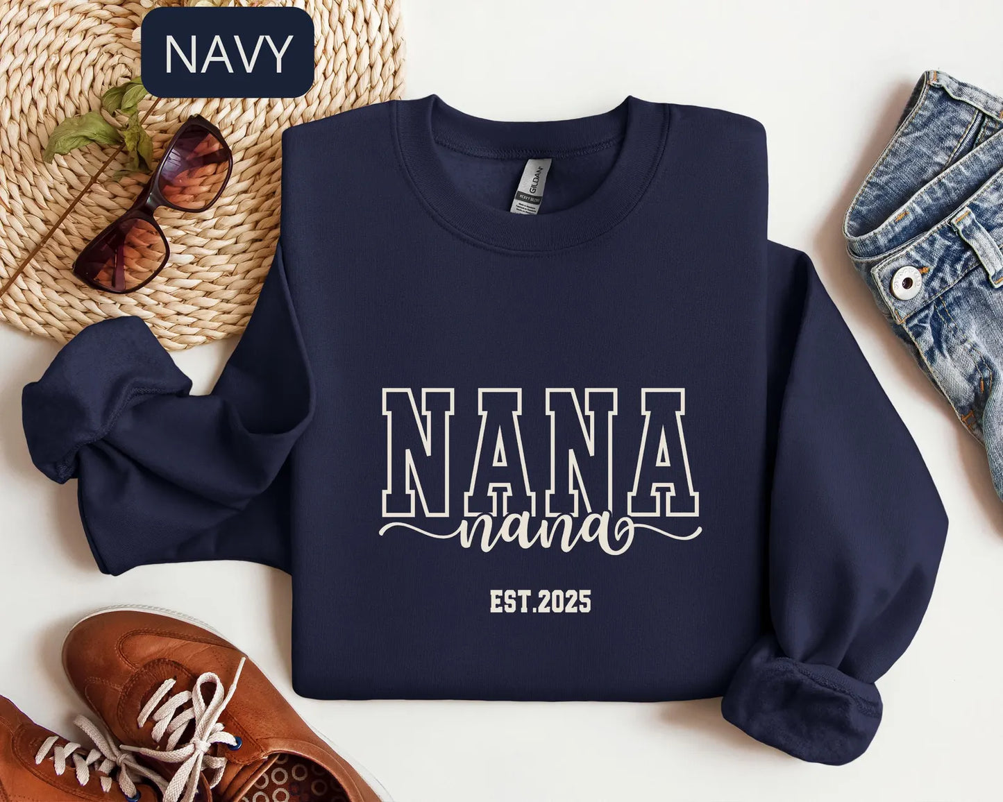 Custom Nana Sweatshirt – Personalized Grandma Crewneck, Nana Gift, New Grandma Gift, Pregnancy Reveal Gift, Cozy Nana Sweater