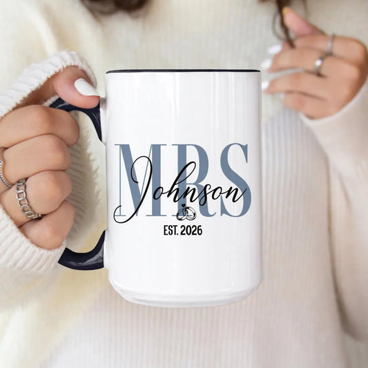 Personalized Mr and Mrs Mug, Custom Wedding Gift for Couple, Newlywed Coffee Cups, Engagement Gift, Bridal Shower Present