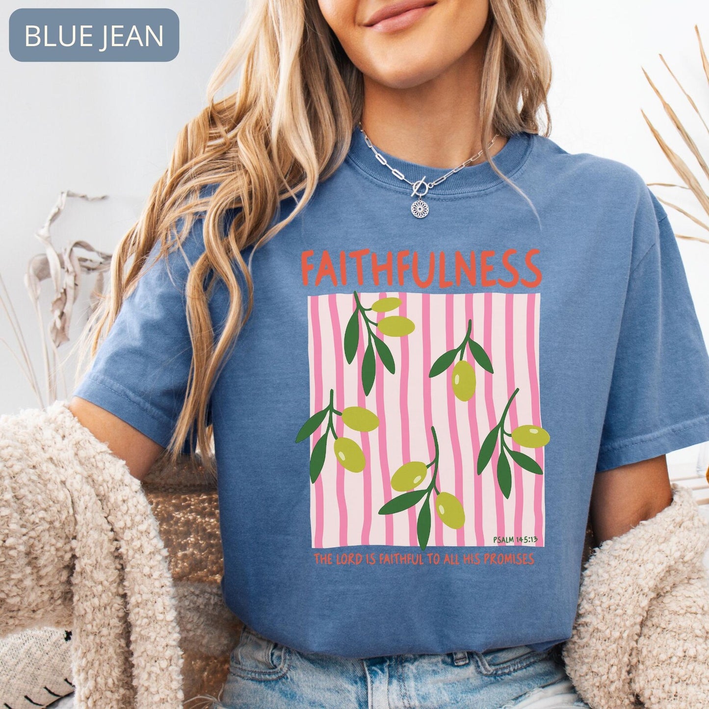 Faithfulness Christian T-Shirt – Floral Bible Verse Tee, Faith Based Shirt for Women