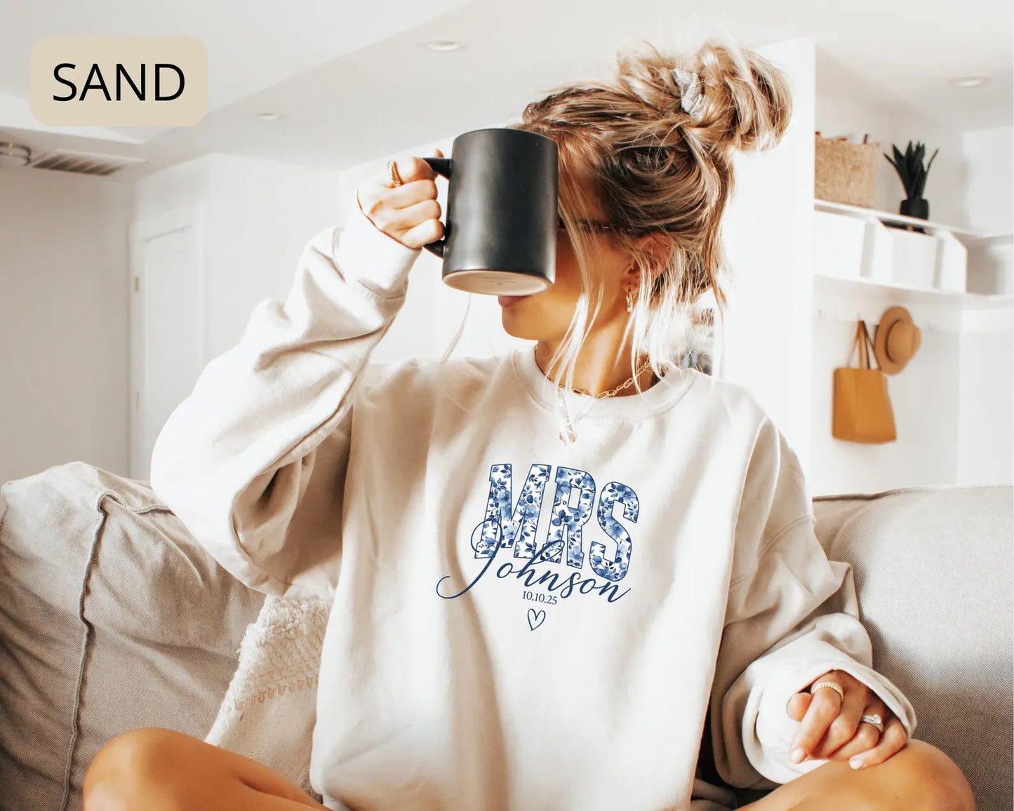 Personalized Mrs Sweatshirt with Date – Custom Last Name Bridal Crewneck, Blue Floral Bride Gift