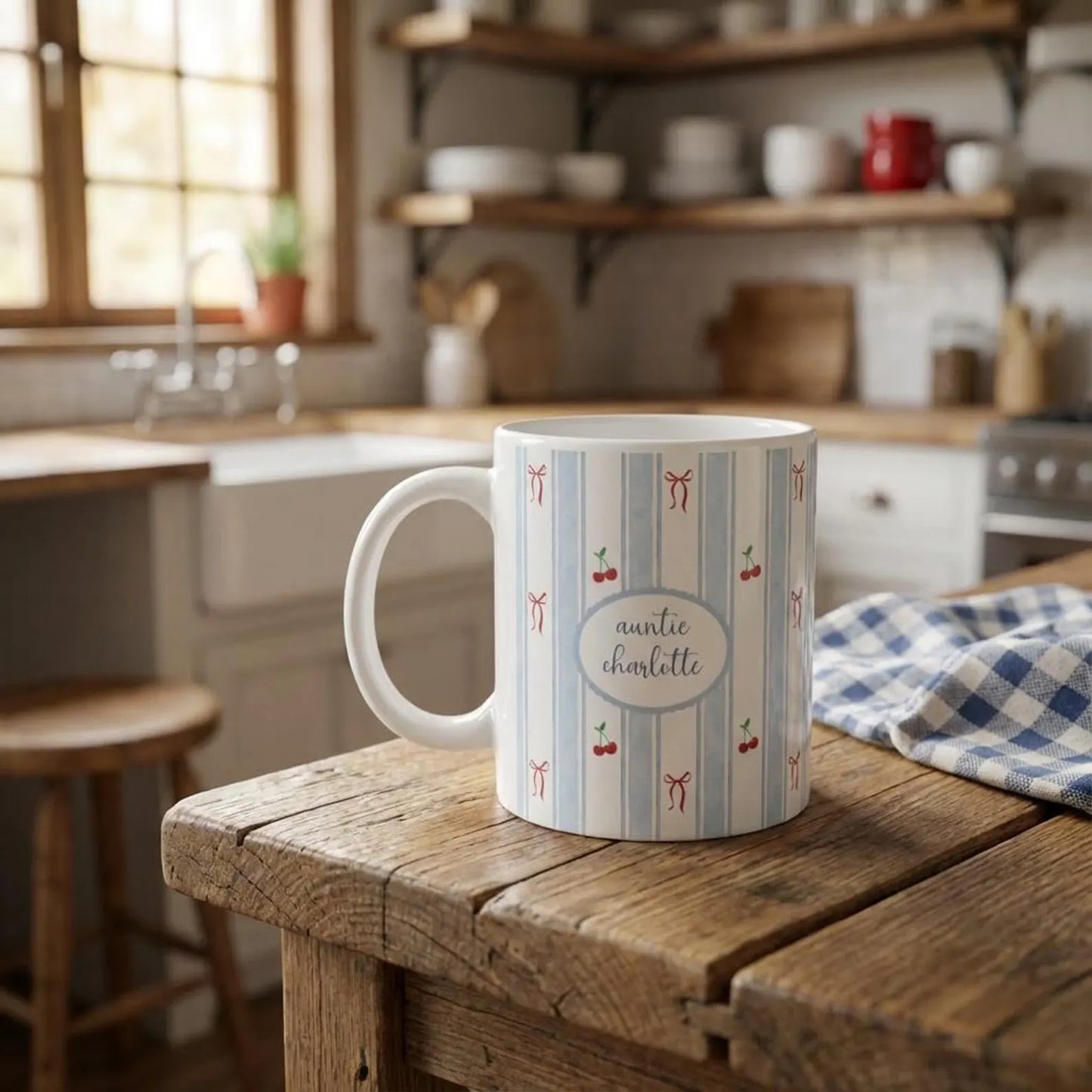 Personalized Auntie Mug with Name – Cherry Bow Coffee Cup, Pregnancy Reveal Gift for New Aunt