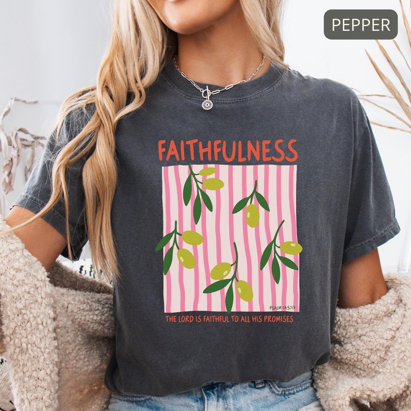 Faithfulness Christian T-Shirt – Floral Bible Verse Tee, Faith Based Shirt for Women