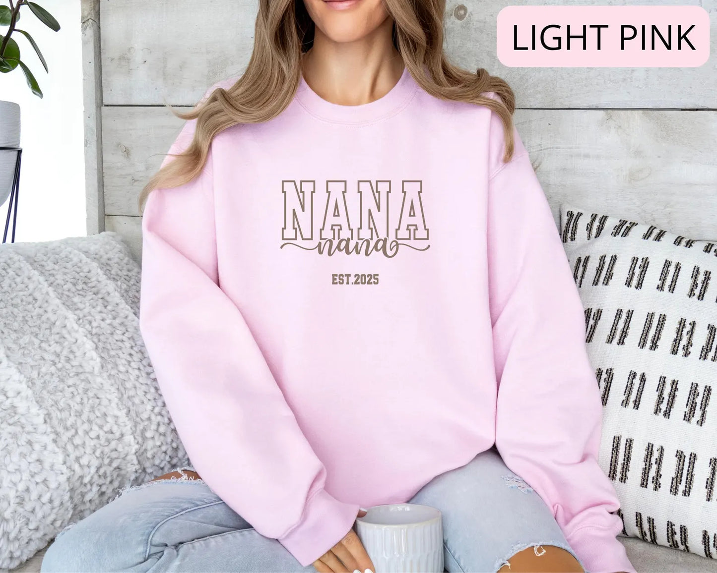 Custom Nana Sweatshirt – Personalized Grandma Crewneck, Nana Gift, New Grandma Gift, Pregnancy Reveal Gift, Cozy Nana Sweater